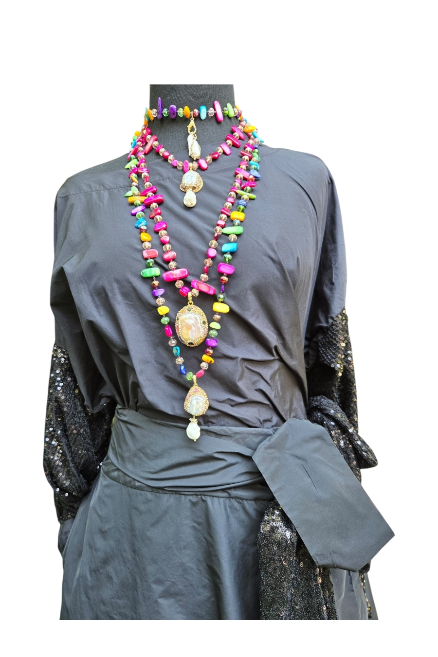 Црна тафта свилена сукња со пайети