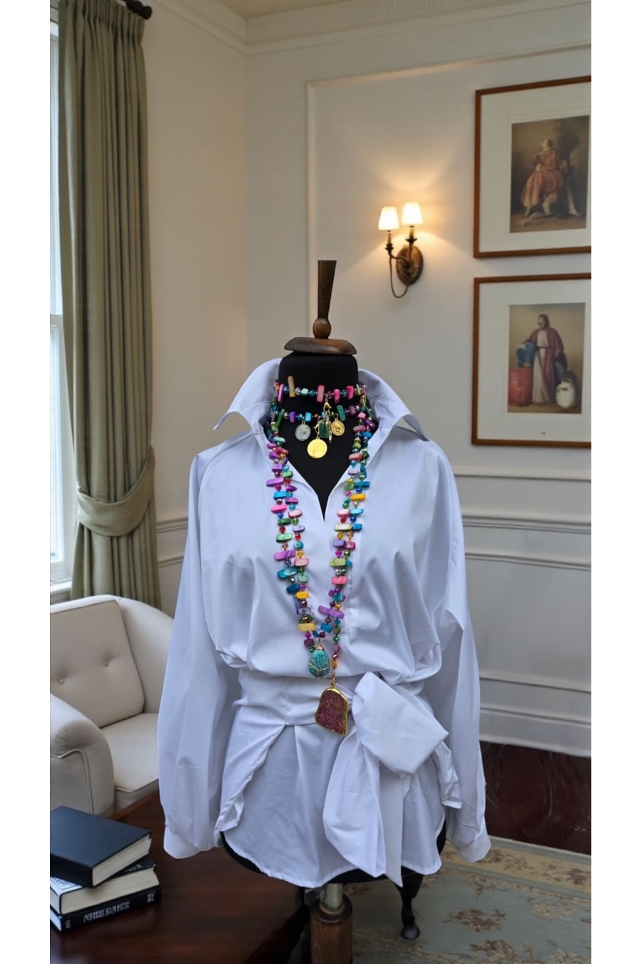 Belena Elegy – Бела Кошула со Врзување