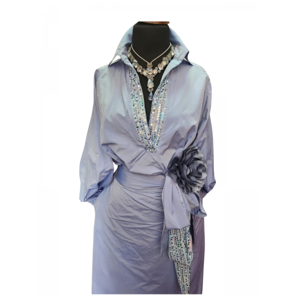 Лила тафта кокплет – Елегантен изглед