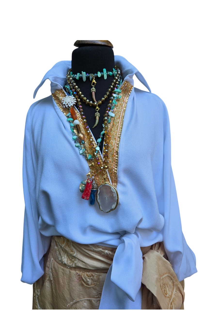 Mediterranean Pearl кошула од 100% памук со златен детал