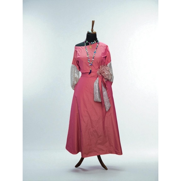 Peach Glamour- комплет од тафта свила